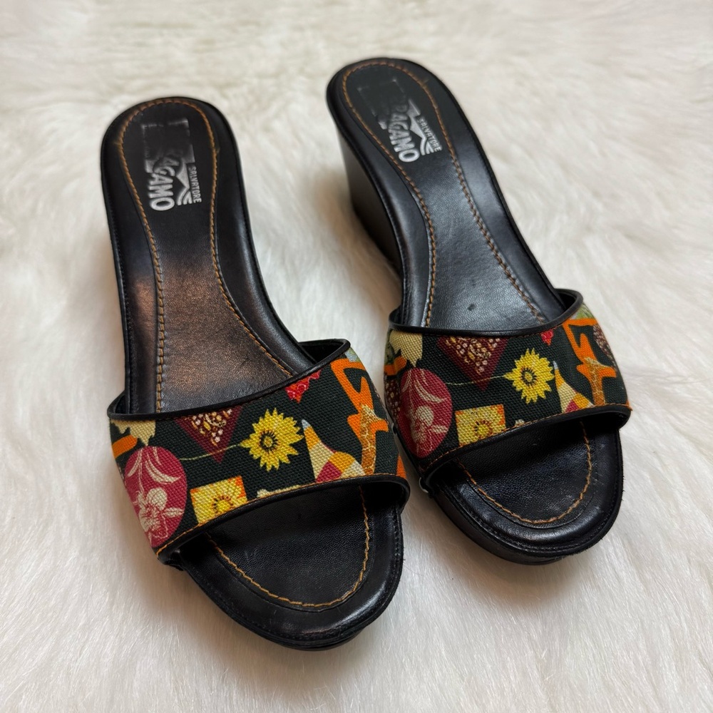 Vintage Salvatore Ferragamo Denim Studded Floral Pattern Wooden Wedges - Picture 3 of 7